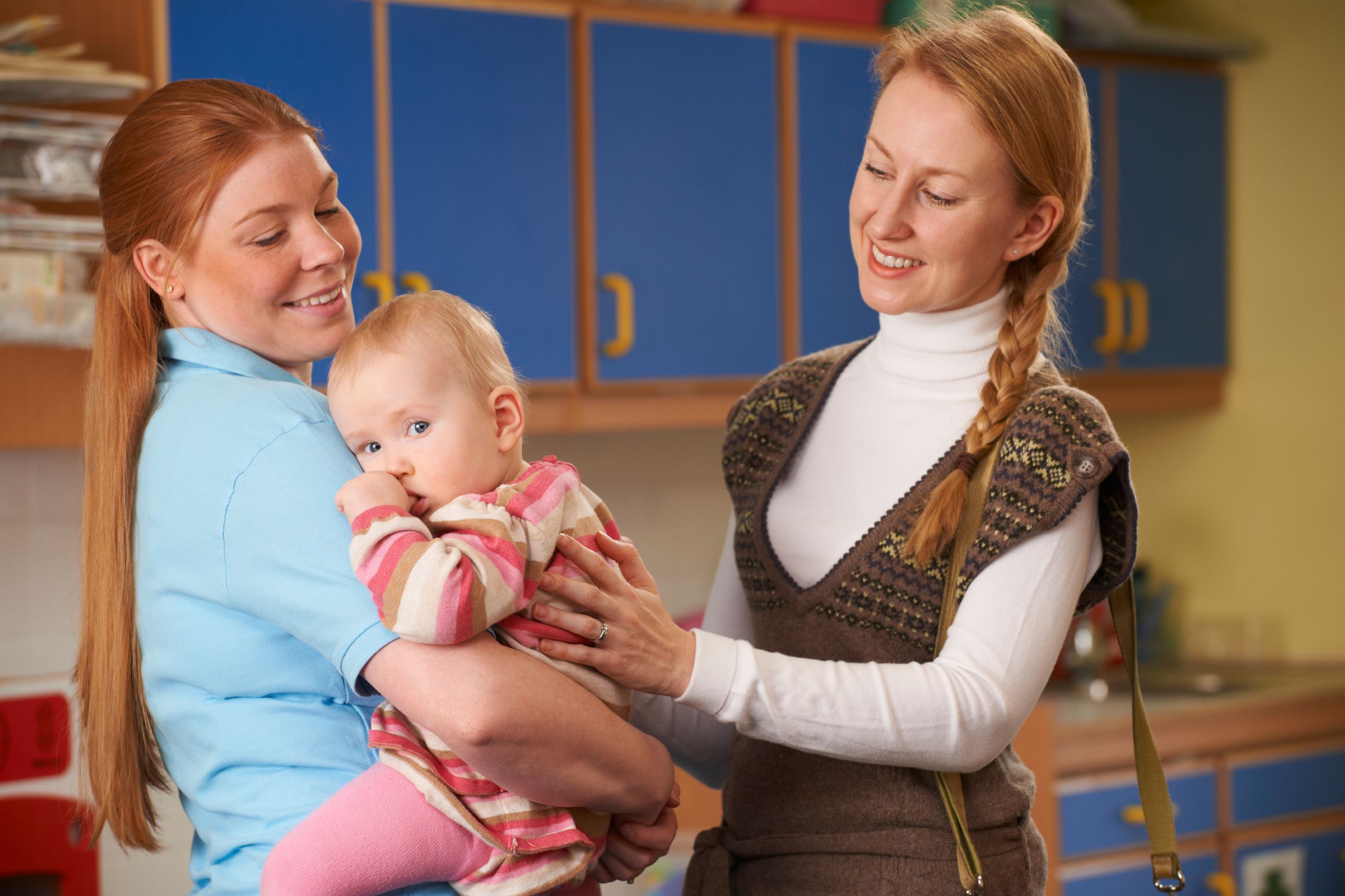 Представление мамы. Mommy Daycare. Mom Daycare. 891 Avenue z Mommy Daycare.